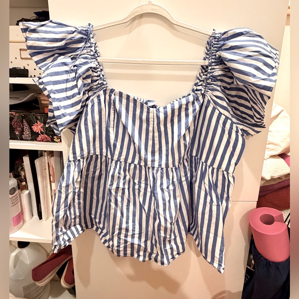Old Navy blouse Stripe